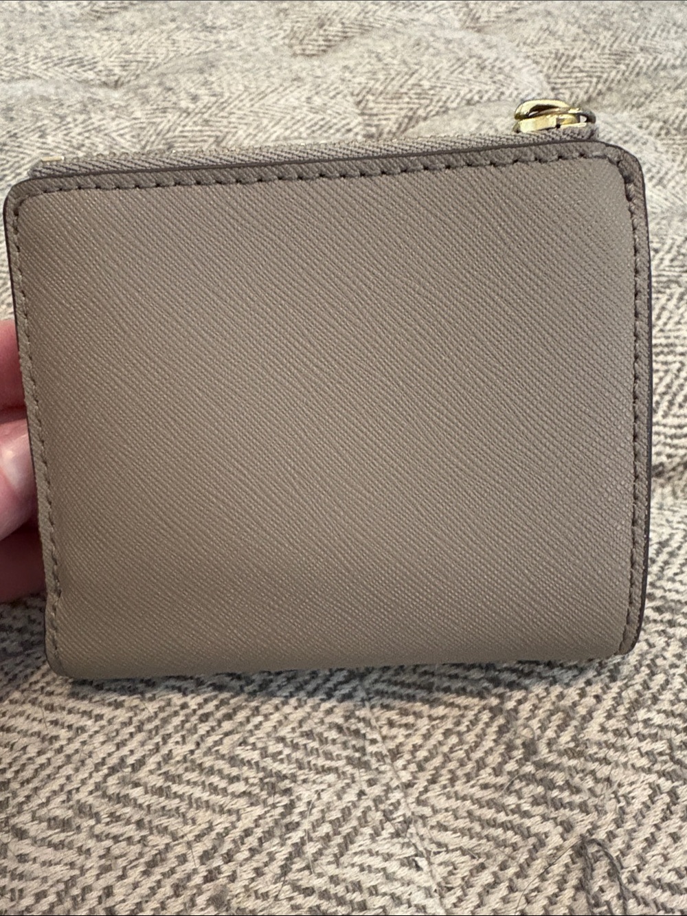 Tory Burch Robinson bi-fold wallet - Picture 2 of 5